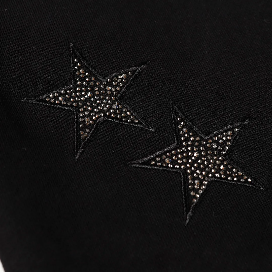 【GIVENCHY  公式旗艦店】ジバンシー 丸首の衛衣 スウェットご好評に付き再入荷 240809