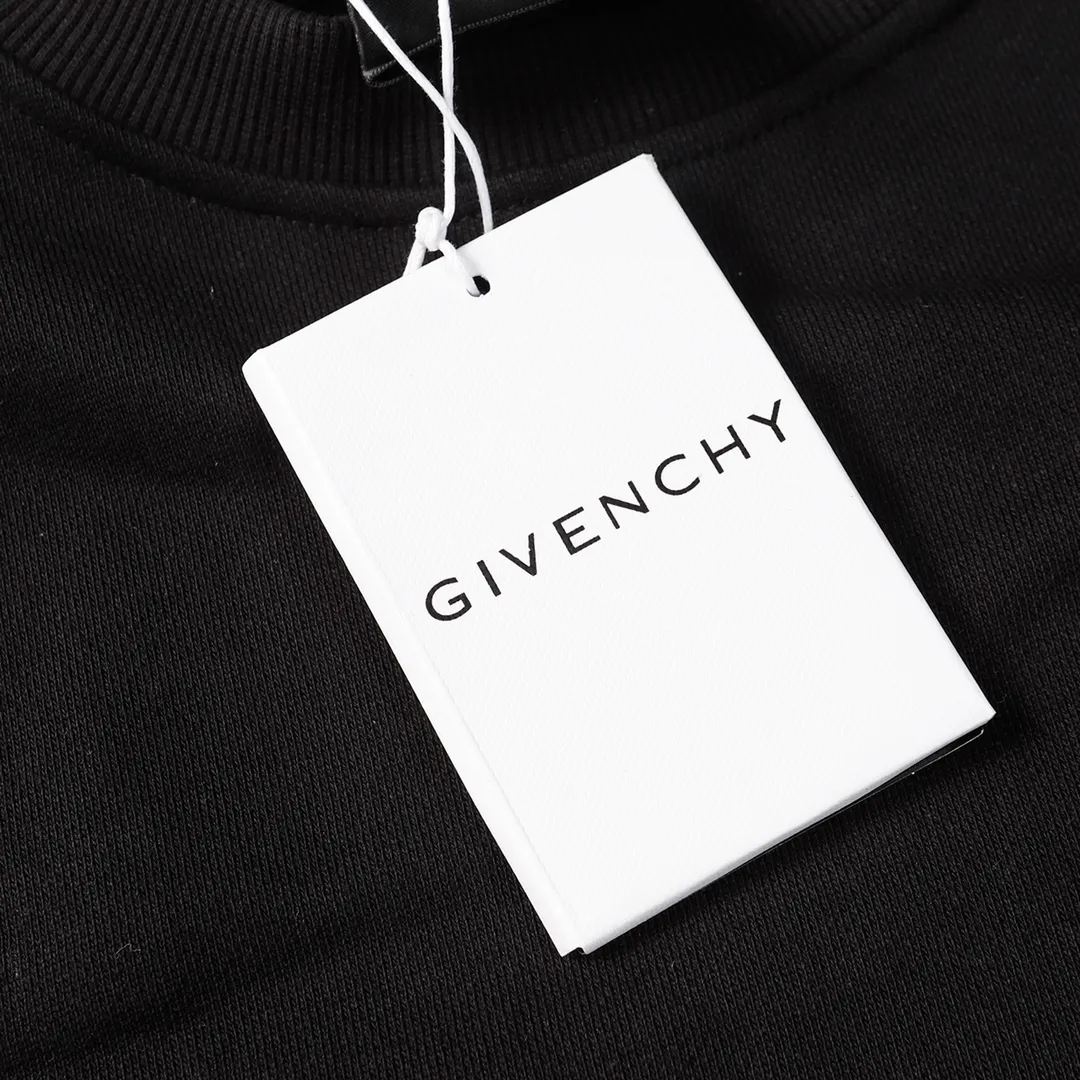 【GIVENCHY  公式旗艦店】ジバンシー 丸首の衛衣 スウェットご好評に付き再入荷 240809