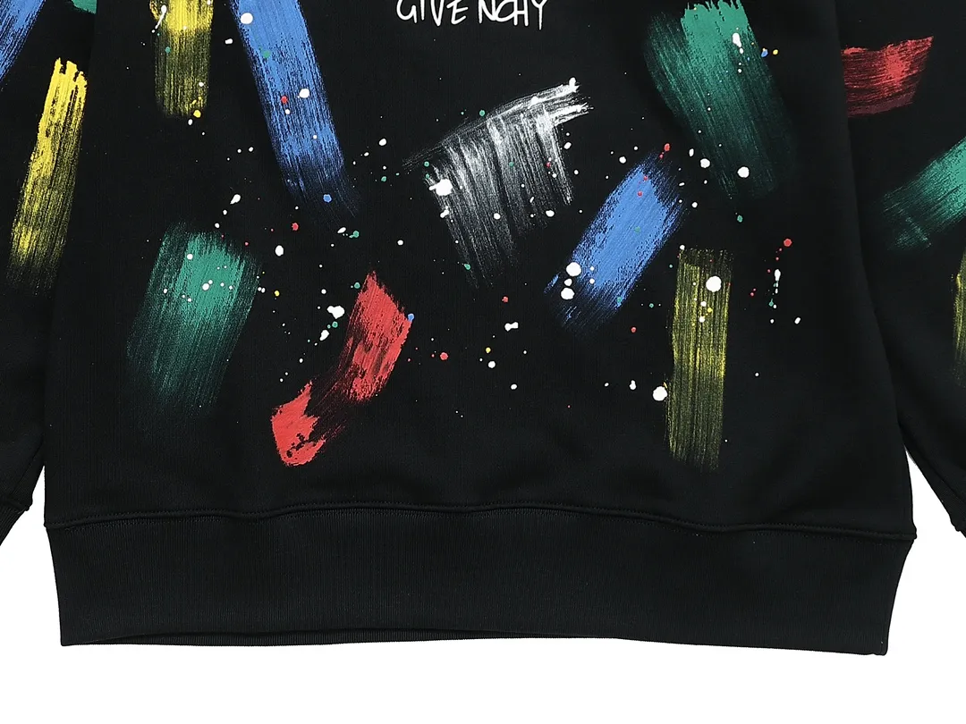 【GIVENCHY  公式旗艦店】ジバンシー 丸首の衛衣 スウェットご好評に付き再入荷 240809