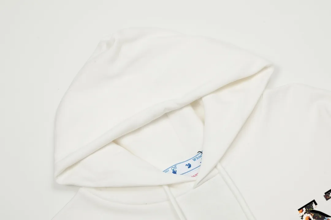 【OFF-WHITE  公式旗艦店】オフホワイトパーカースウェットご好評に付き再入荷 241127