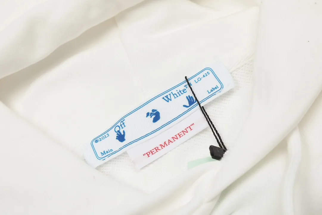 【OFF-WHITE  公式旗艦店】オフホワイトパーカースウェットご好評に付き再入荷 241127