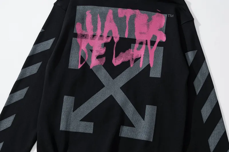 【OFF-WHITE  公式旗艦店】オフホワイト 丸首の衛衣  スウェットご好評に付き再入荷！ 241127