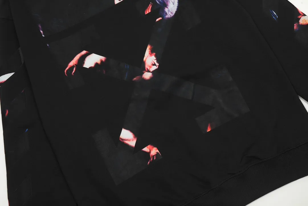 【OFF-WHITE  公式旗艦店】オフホワイトパーカースウェットご好評に付き再入荷 240806