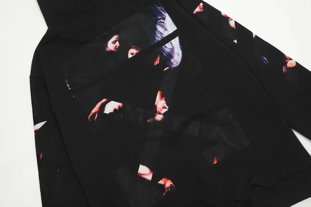 【OFF-WHITE  公式旗艦店】オフホワイトパーカースウェットご好評に付き再入荷 240806