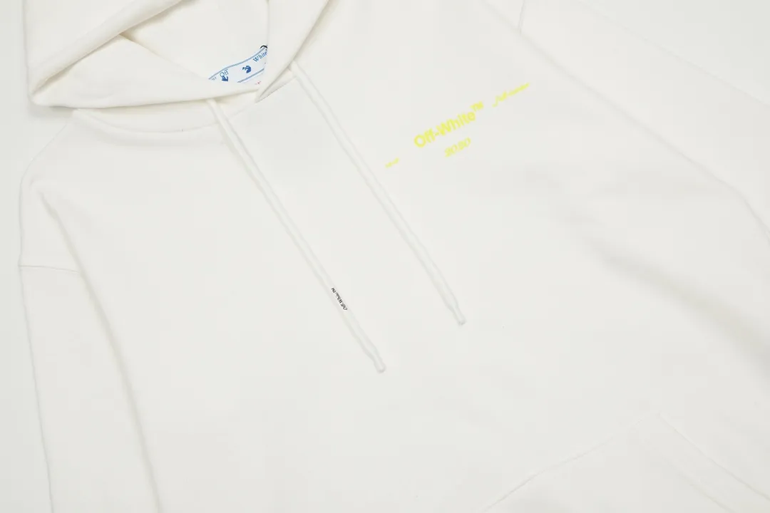 【OFF-WHITE  公式旗艦店】オフホワイトパーカースウェットご好評に付き再入荷 240806