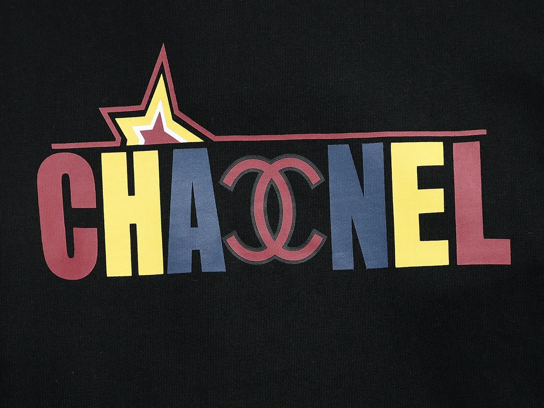 【CHANEL 公式旗艦店】シャネル  丸首の衛衣  スウェットご好評に付き再入荷 240811