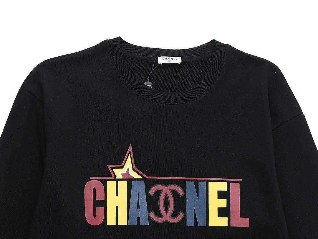 【CHANEL 公式旗艦店】シャネル  丸首の衛衣  スウェットご好評に付き再入荷 240811