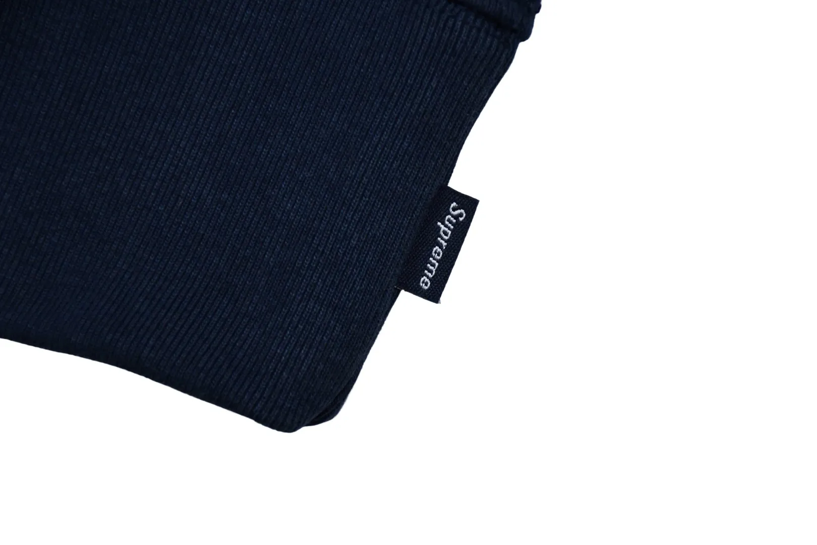 【Supreme  公式旗艦店】丸首の衛衣 スウェットご好評に付き再入荷！241115