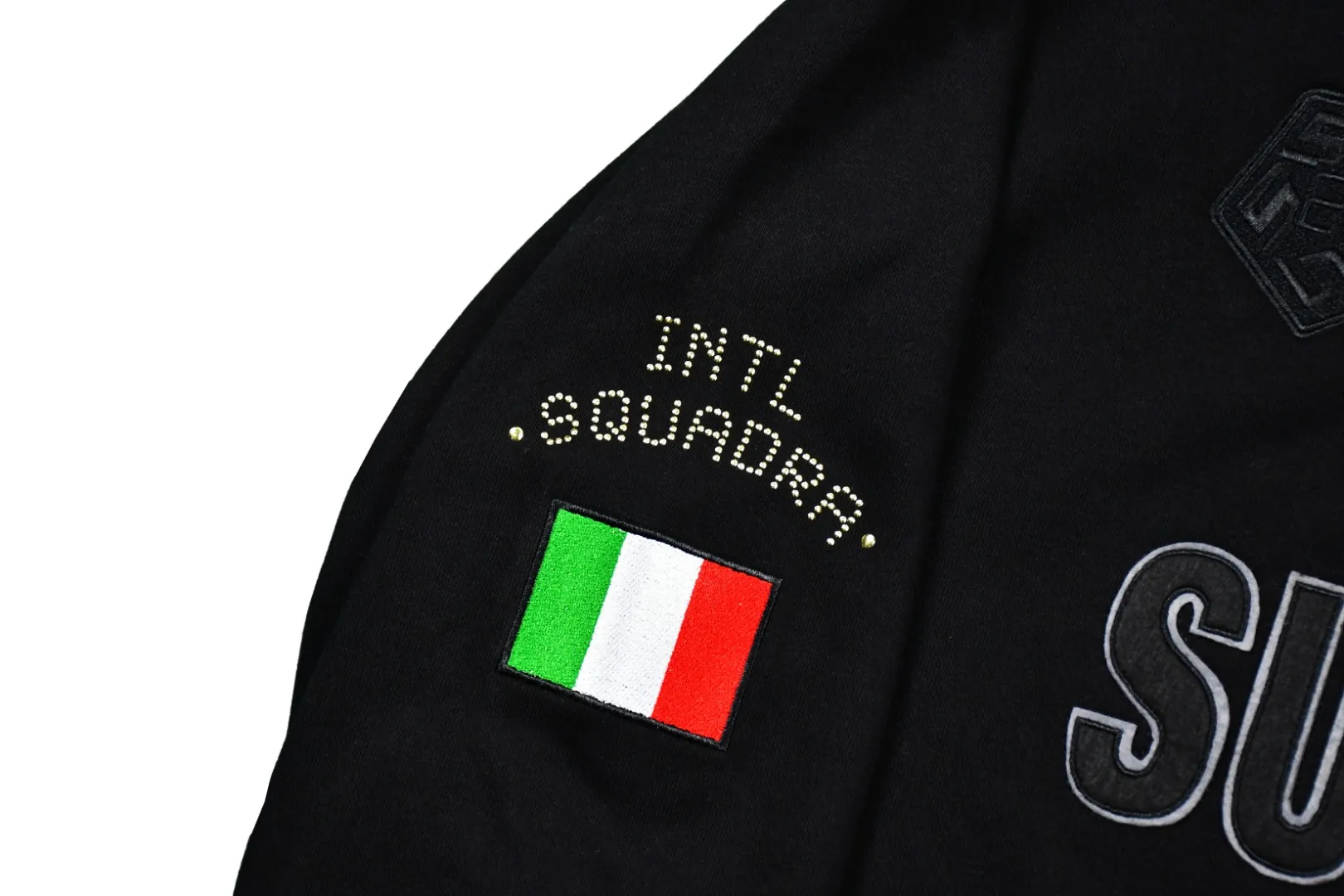 【Supreme  公式旗艦店】 丸首の衛衣  スウェットご好評に付き再入荷！241115