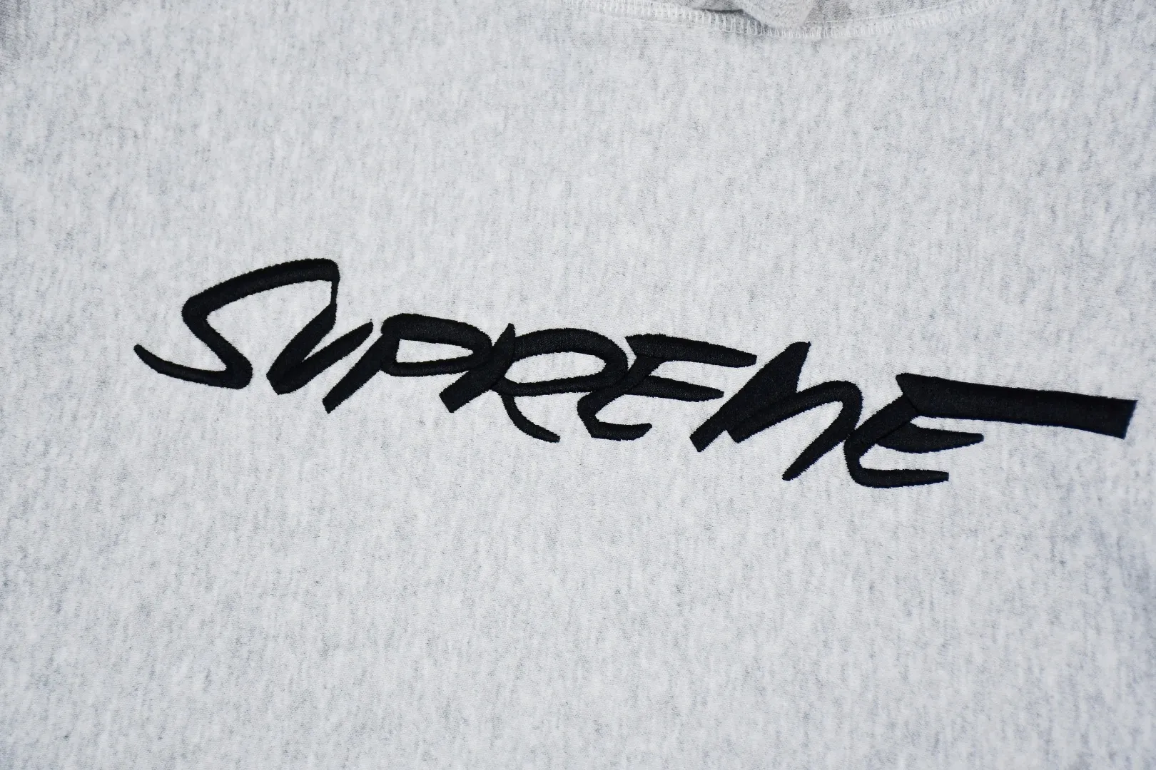 【Supreme  公式旗艦店】 パーカー  スウェットご好評に付き再入荷！241115