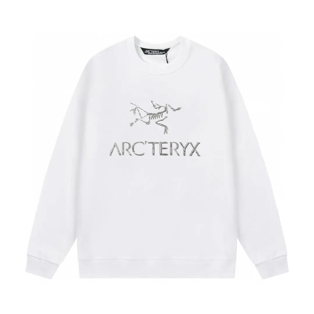 【ARCTERYX 公式旗艦店】アークテリクス  丸首の衛衣  スウェット ご好評に付き再入荷！241210