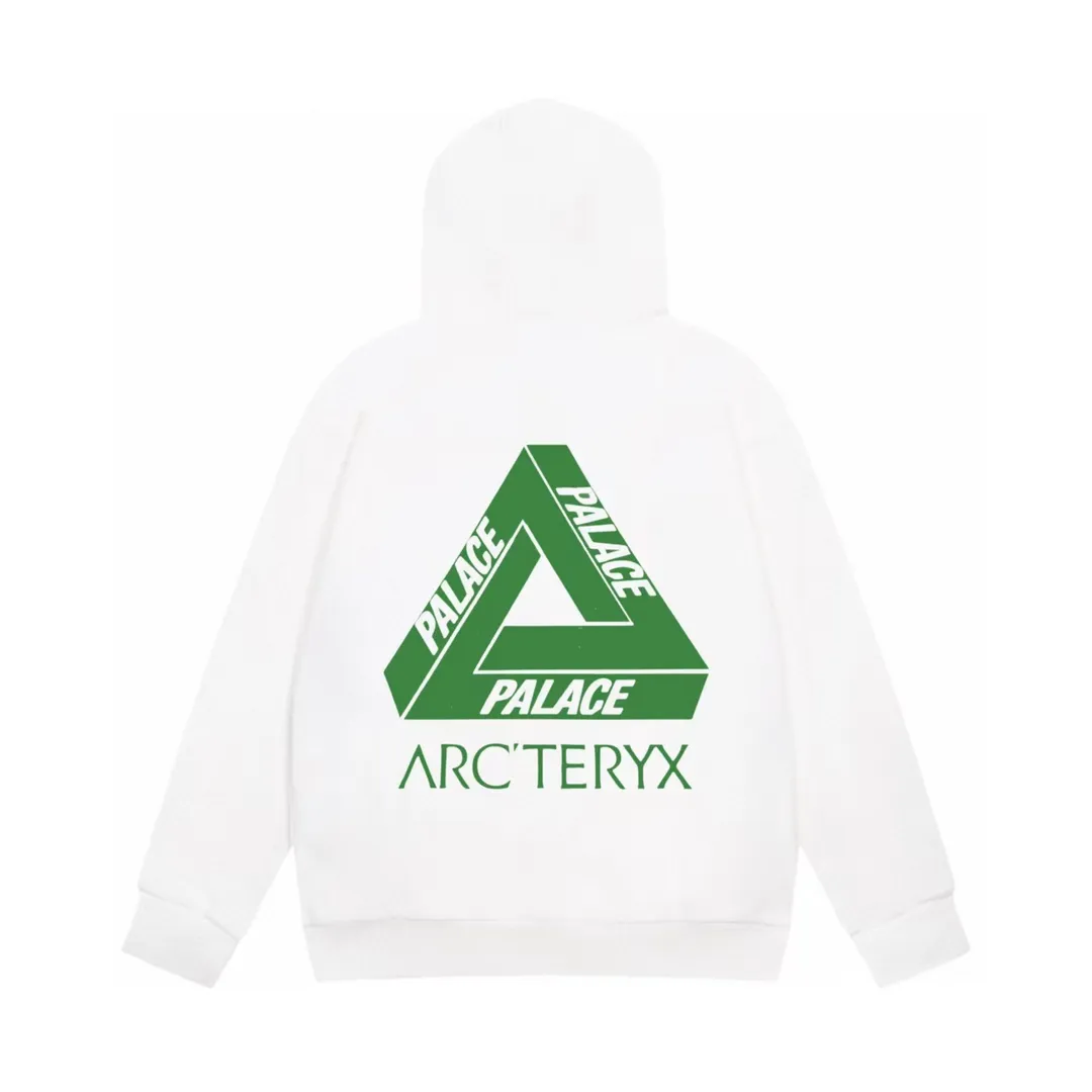 【ARCTERYX 公式旗艦店】アークテリクス  パーカー  スウェット ご好評に付き再入荷！241210