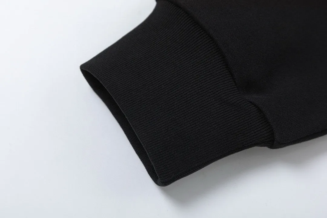 【ARCTERYX 公式旗艦店】アークテリクス  パーカー  スウェット ご好評に付き再入荷！241210