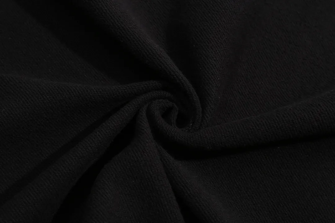 【ARCTERYX 公式旗艦店】アークテリクス  パーカー  スウェット ご好評に付き再入荷！241121