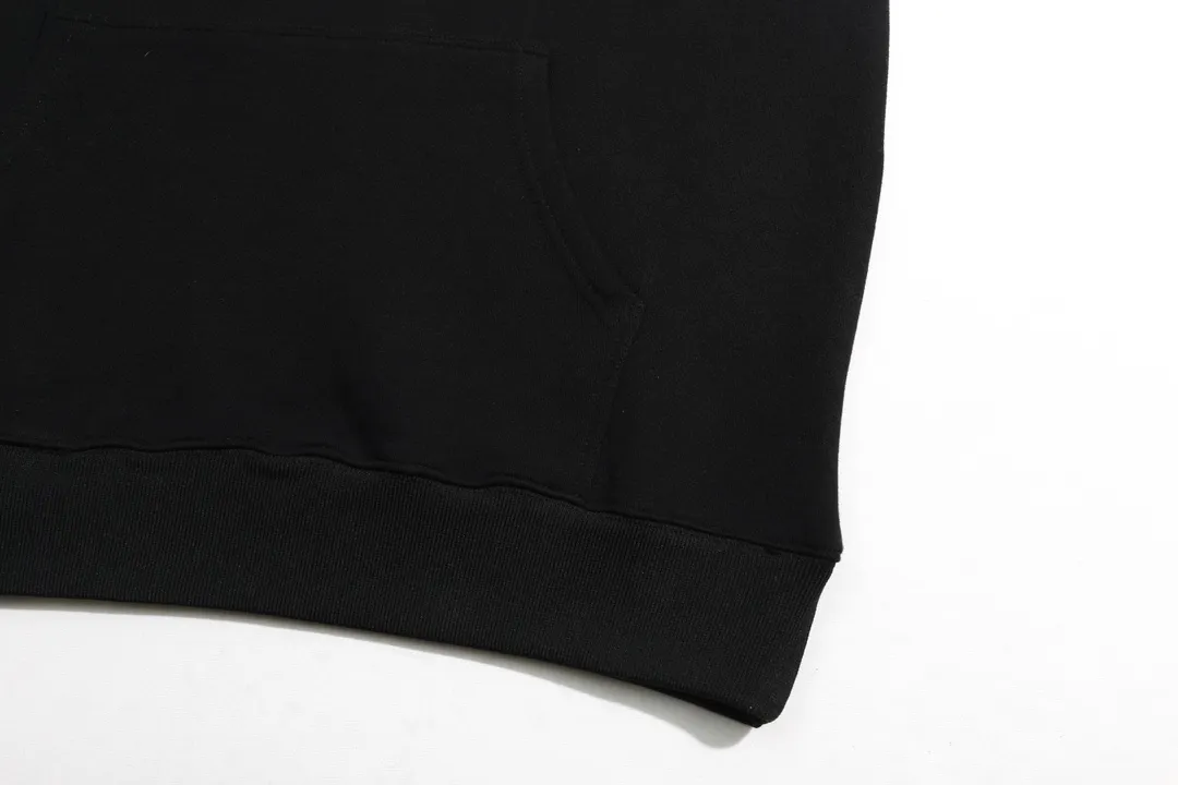 【ARCTERYX 公式旗艦店】アークテリクス  パーカー  スウェット ご好評に付き再入荷！241121