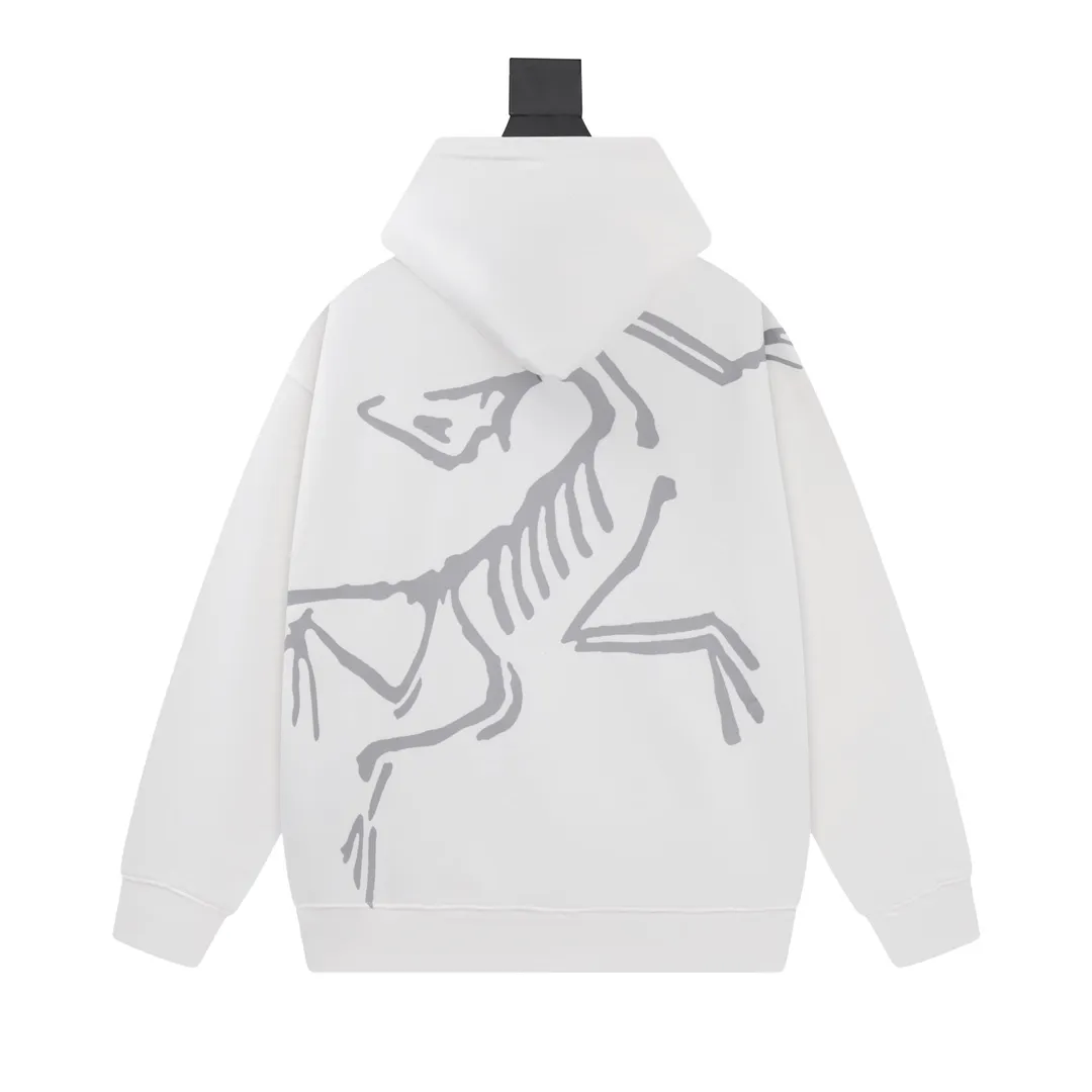 【ARCTERYX 公式旗艦店】アークテリクス  パーカー  スウェット ご好評に付き再入荷！241121
