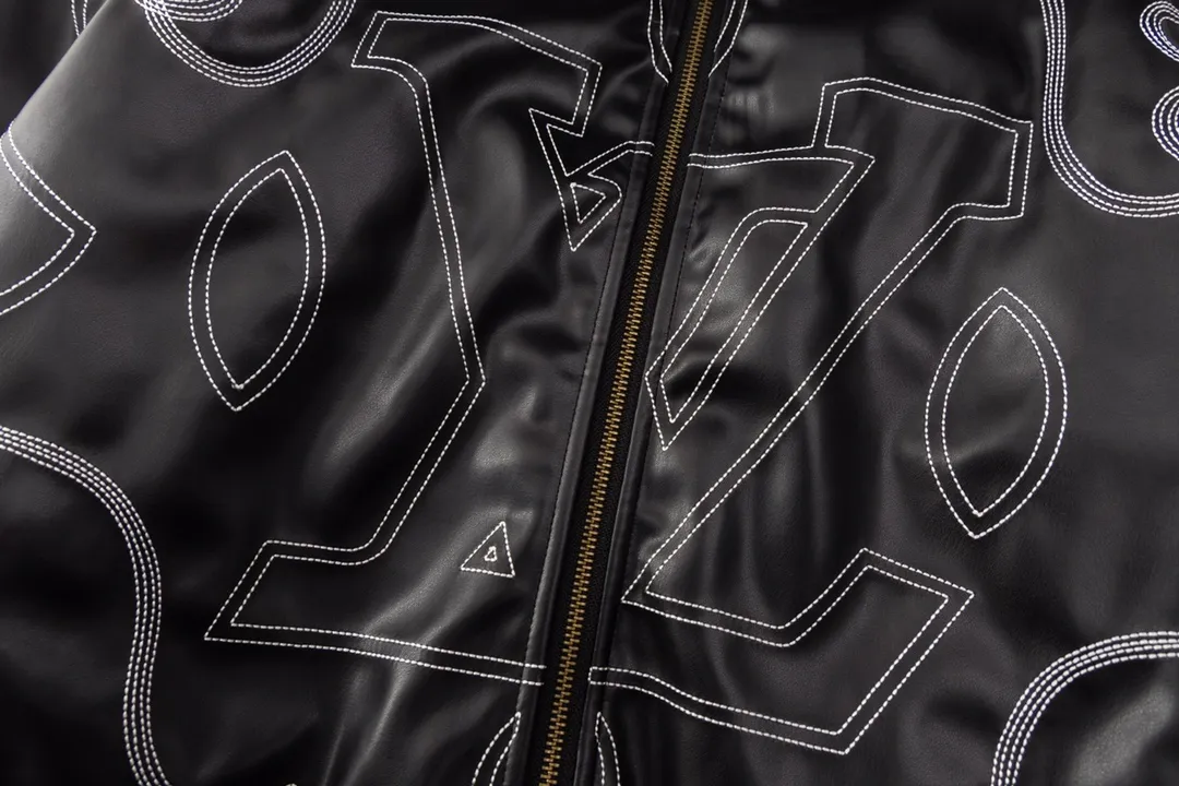 【LOUIS VUITTON  公式旗艦店】ルイヴィトン  ジャケット着ご好評に付き再入荷！241111