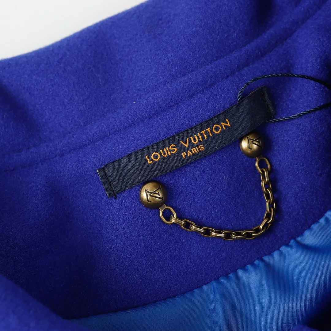 【LOUIS VUITTON  公式旗艦店】ルイヴィトン   ジャケット着ご好評に付き再入荷！241023