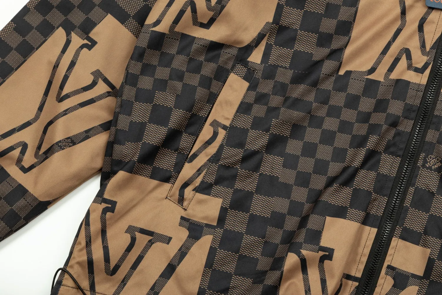 LV 【LOUIS VUITTON 公式旗艦店】ルイヴィトン  ジャケット着 ご好評に付き再入荷！241021