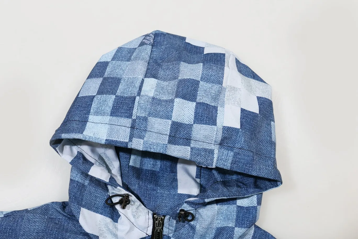 【LOUIS VUITTON】ルイヴィトン   ジャケット着  ご好評に付き再入荷！240921
