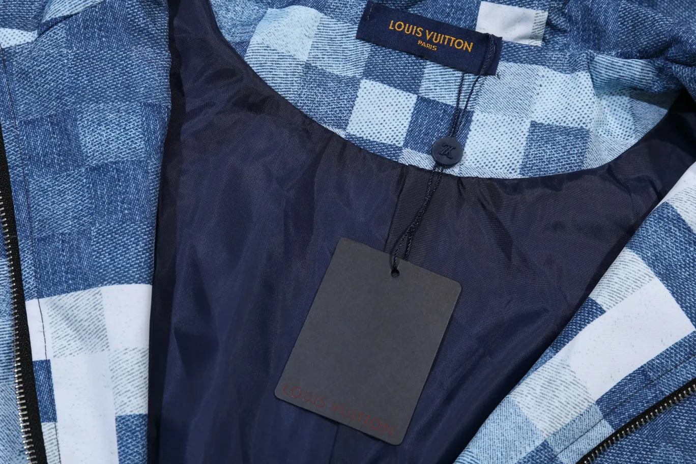 【LOUIS VUITTON】ルイヴィトン   ジャケット着  ご好評に付き再入荷！240921