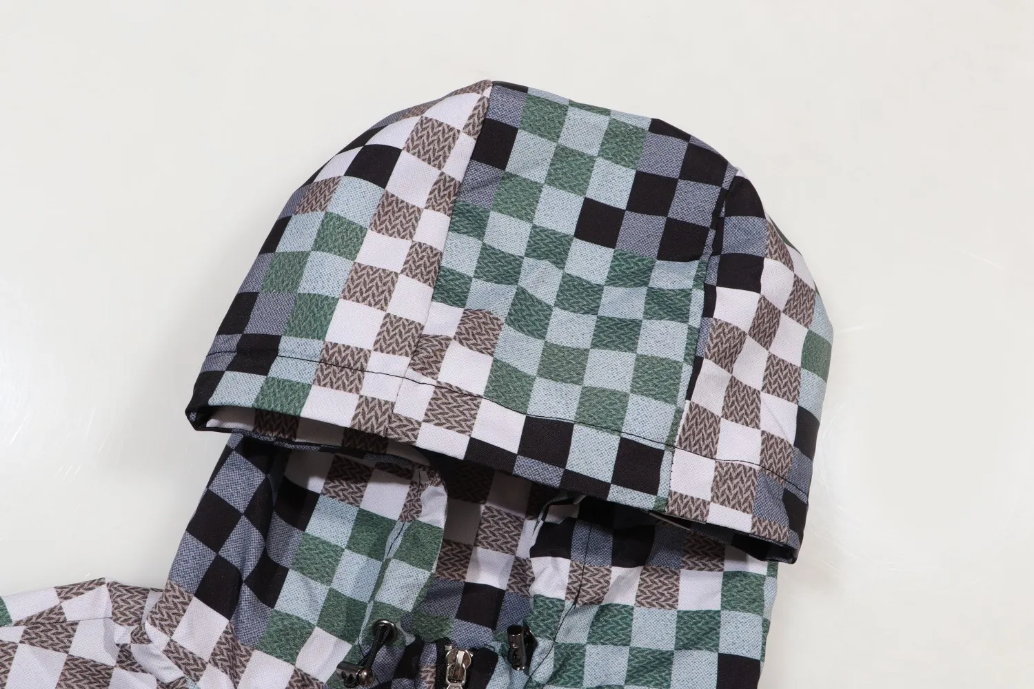 【LOUIS VUITTON】ルイヴィトン   ジャケット着  ご好評に付き再入荷！240921