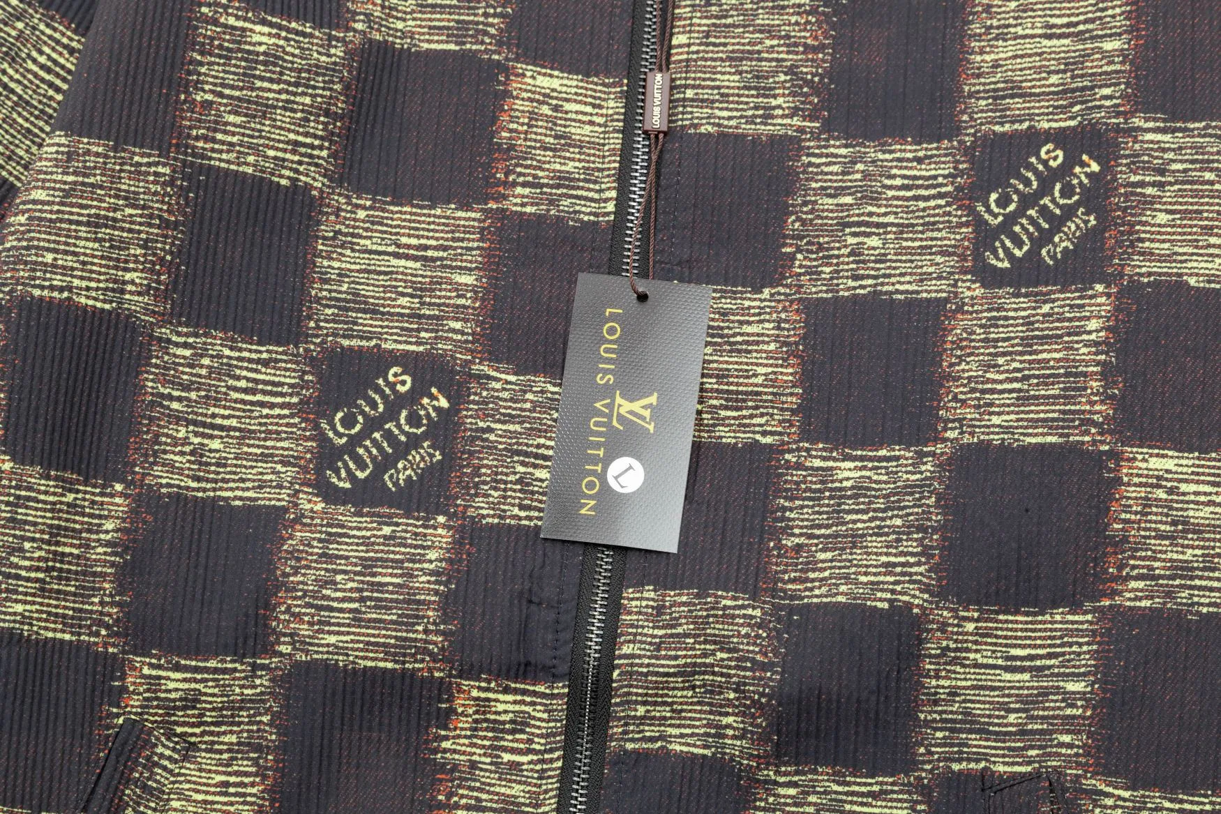 【LOUIS VUITTON】ルイヴィトン  ジャケット着 ご好評に付き再入荷！240921