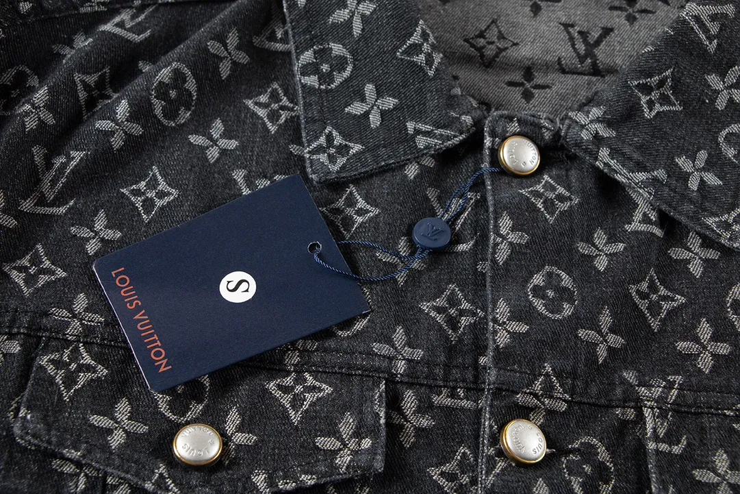【LOUIS VUITTON】ルイヴィトン  ジャケット着 ご好評に付き再入荷！240921