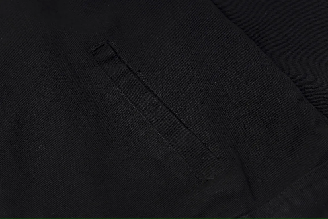 【GUCCI  公式旗艦店】グッチ  ジャケット着 ご好評に付き再入荷！241021