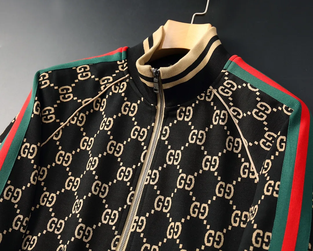 【GUCCI 旗艦店】（グッチ）スーツ ご好評に付き再入荷！240928