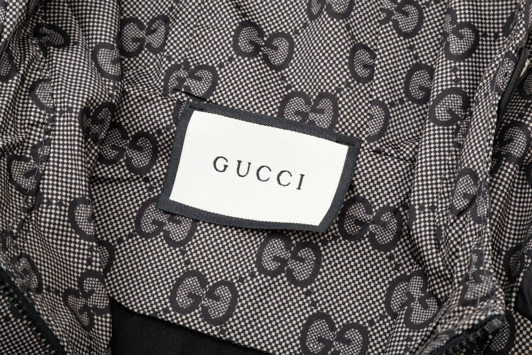【GUCCI】グッチ   ジャケット着ご好評に付き再入荷！240926