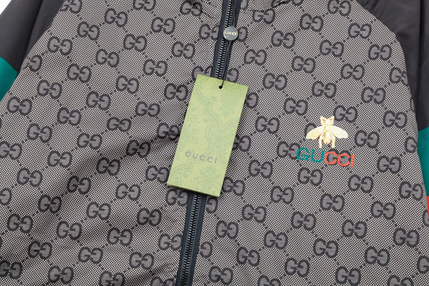 【GUCCI】グッチ   ジャケット着ご好評に付き再入荷！240926