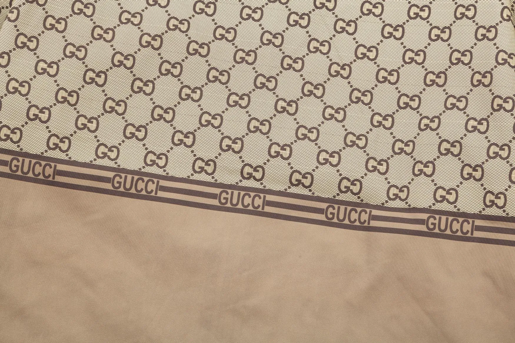【GUCCI】グッチ   ジャケット着ご好評に付き再入荷！240926
