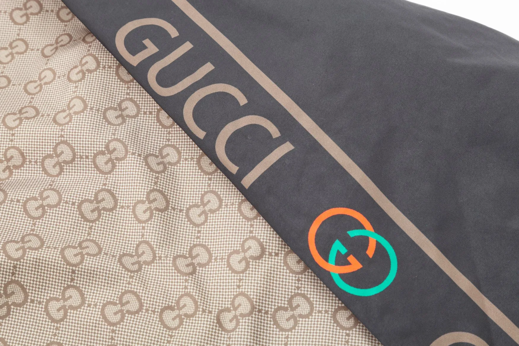 【GUCCI】グッチ   ジャケット着ご好評に付き再入荷！240926