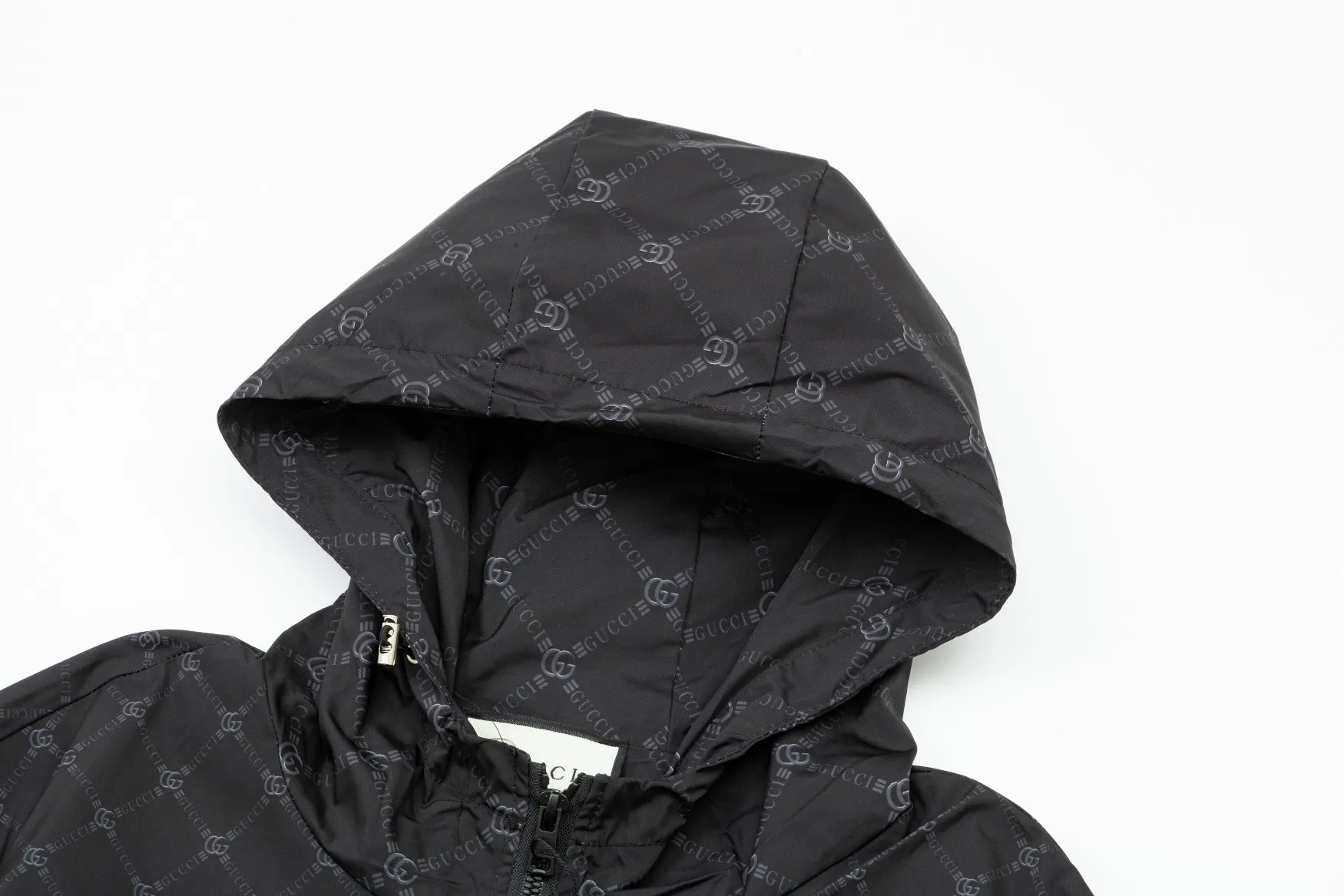 【GUCCI】グッチ   ジャケット着ご好評に付き再入荷！240926