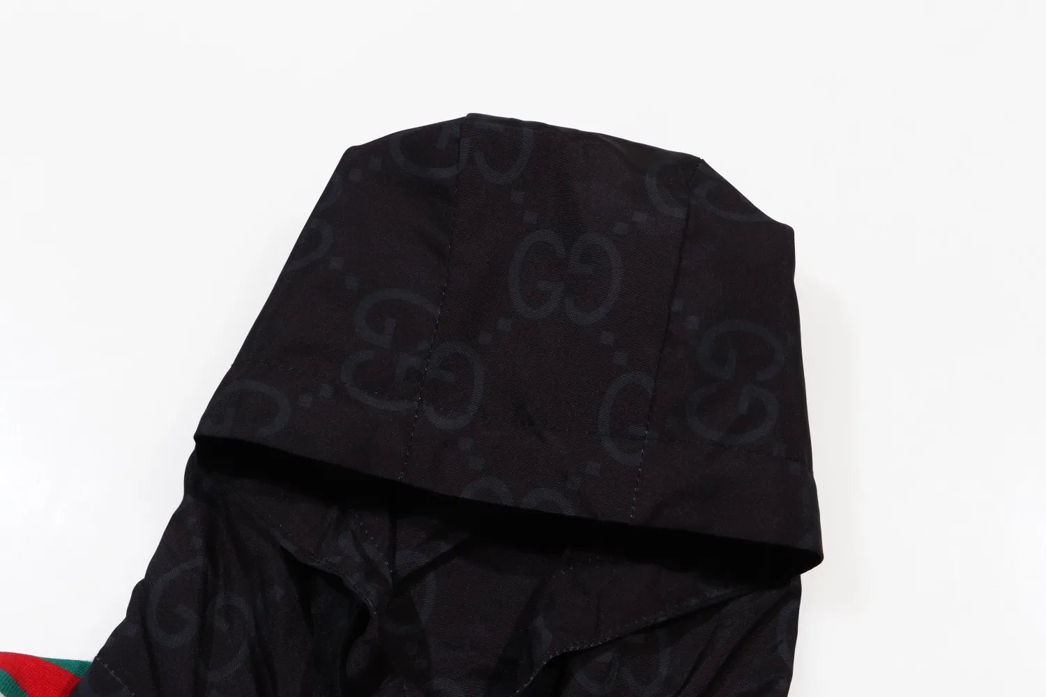 【GUCCI】グッチ ジャケット着  ご好評に付き再入荷！240921