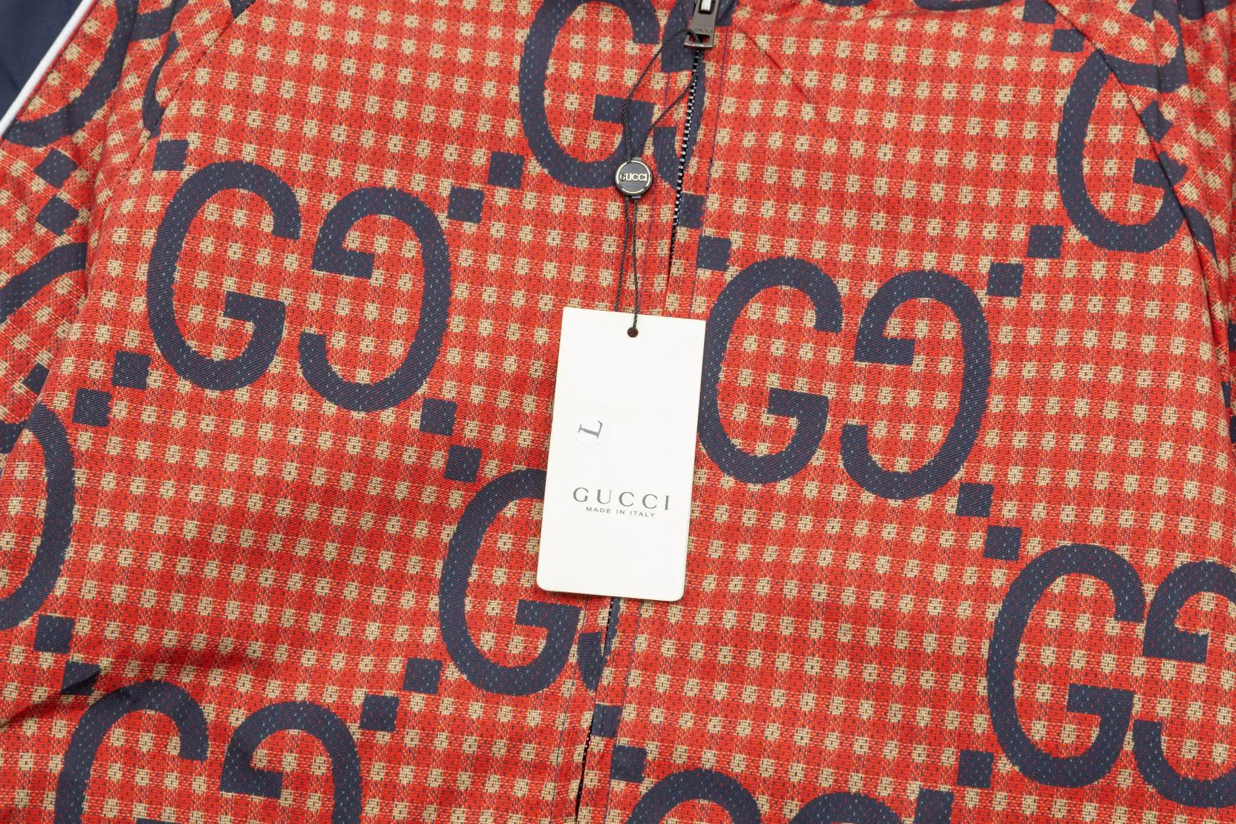 【GUCCI】グッチ ジャケット着  ご好評に付き再入荷！240921