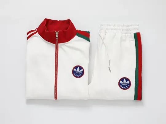 【GUCCI 旗艦店】（グッチ）スーツ ご好評に付き再入荷！240918