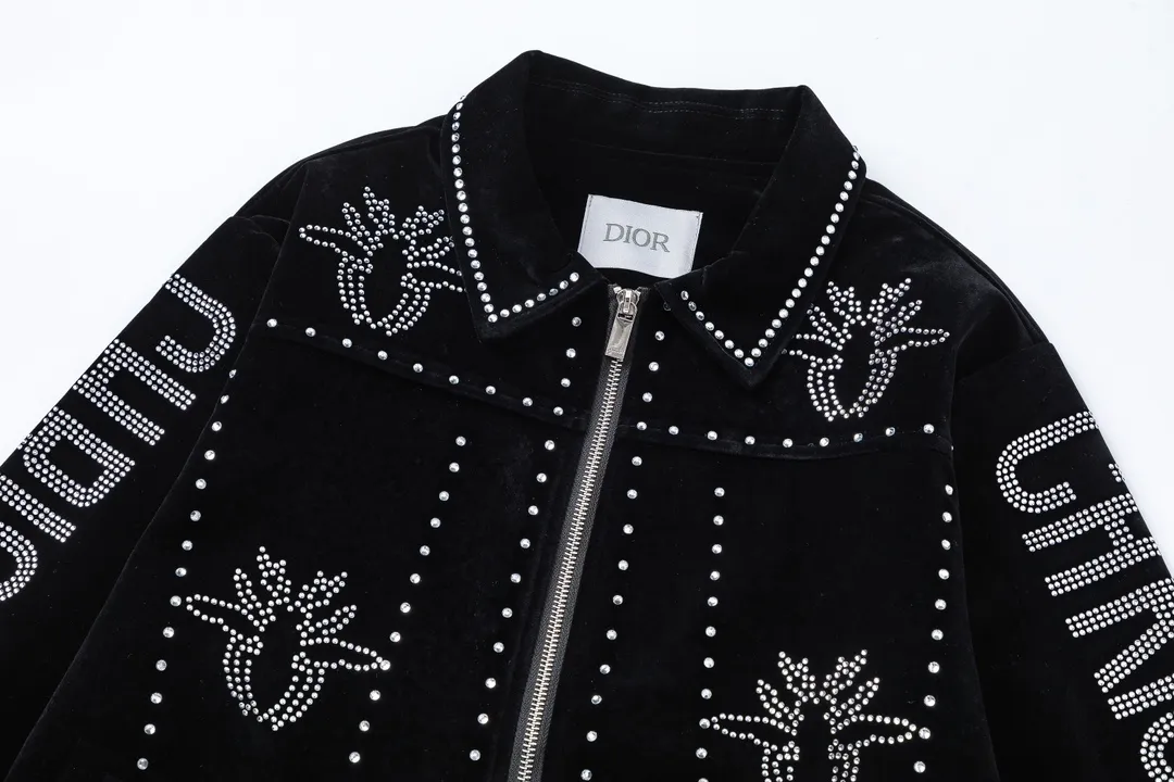 【DIOR 公式旗艦店】ディオール  ジャケット着 好評に付き再入荷！241028