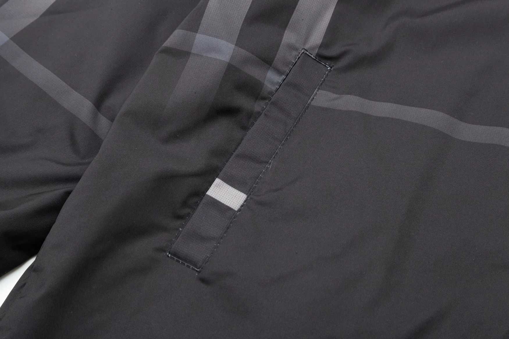 【BURBERRY】バーバリー  ジャケット着ご好評に付き再入荷！240926