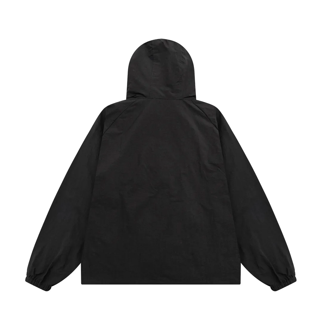 【BURBERRY 公式旗艦店】バーバリー  ジャケット着ご好評に付き再入荷！240924