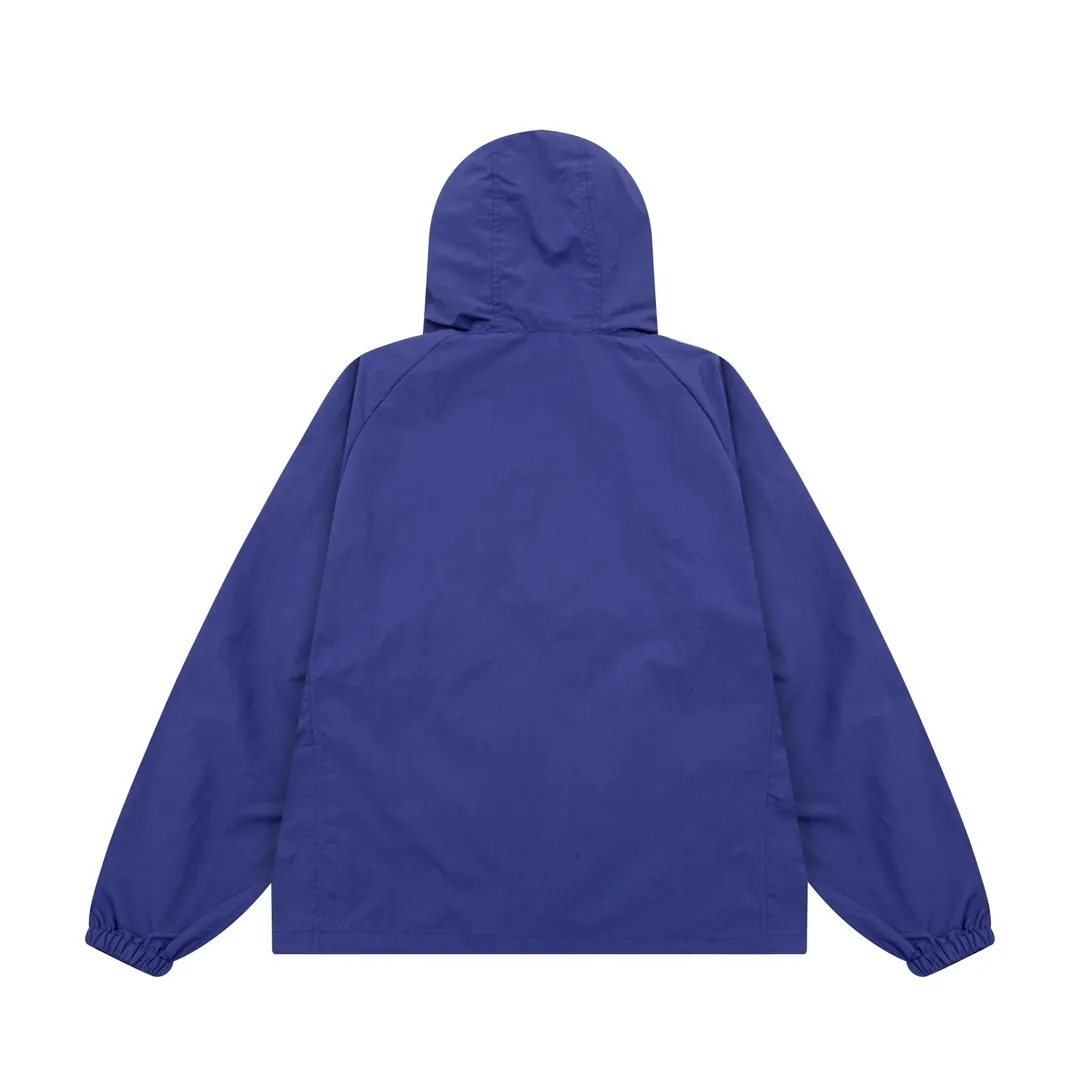 【BURBERRY 公式旗艦店】バーバリー  ジャケット着ご好評に付き再入荷！240924