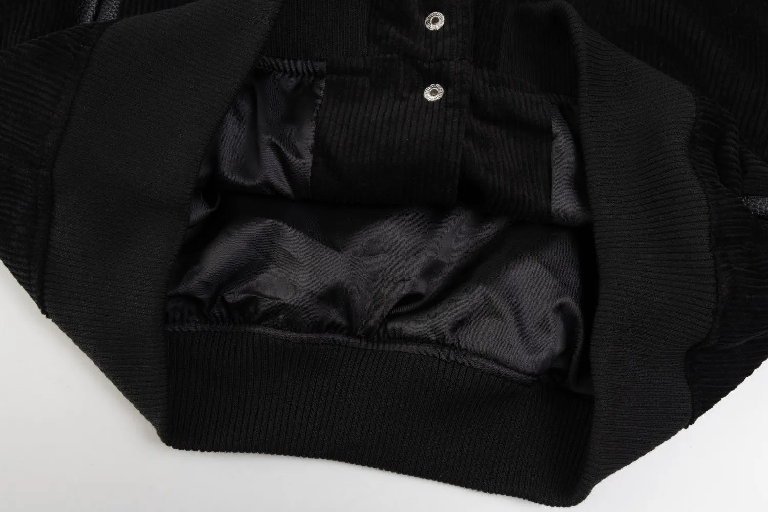 【CHROME HEARTS】クロムハーツ ジャケット着ご好評に付き再入荷！241212