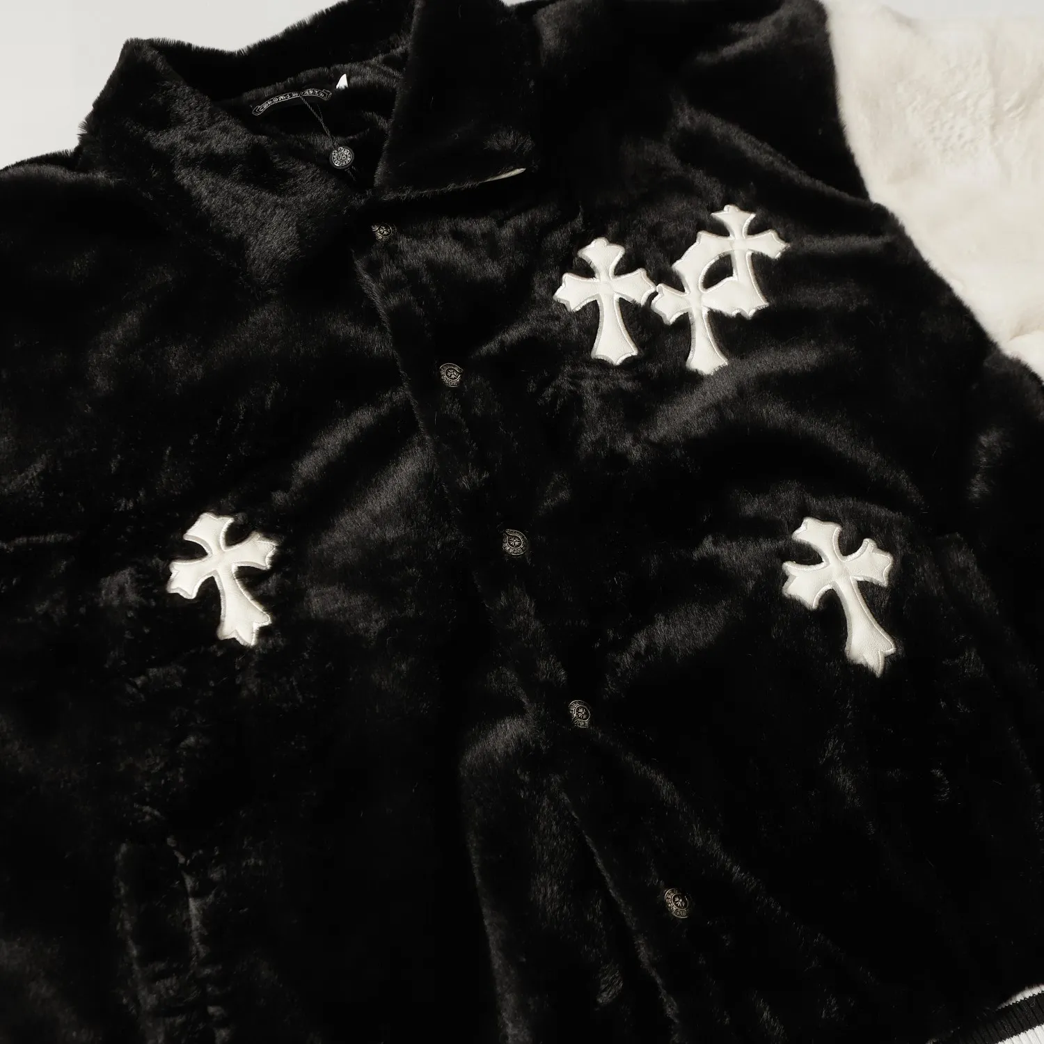 【CHROME HEARTS】クロムハーツ  ジャケット着ご好評に付き再入荷！241118