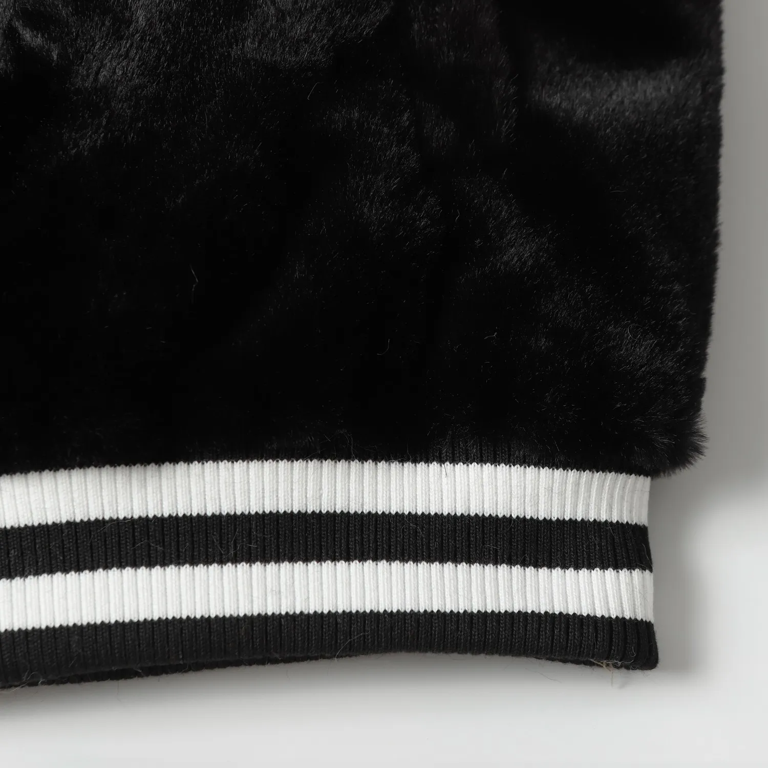 【CHROME HEARTS】クロムハーツ  ジャケット着ご好評に付き再入荷！241118