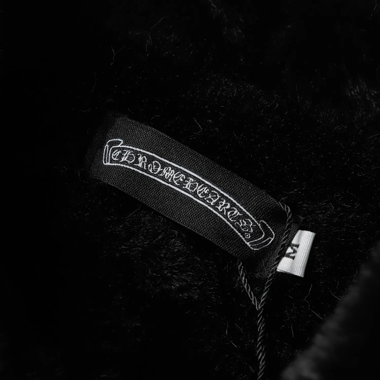 【CHROME HEARTS】クロムハーツ  ジャケット着ご好評に付き再入荷！241118