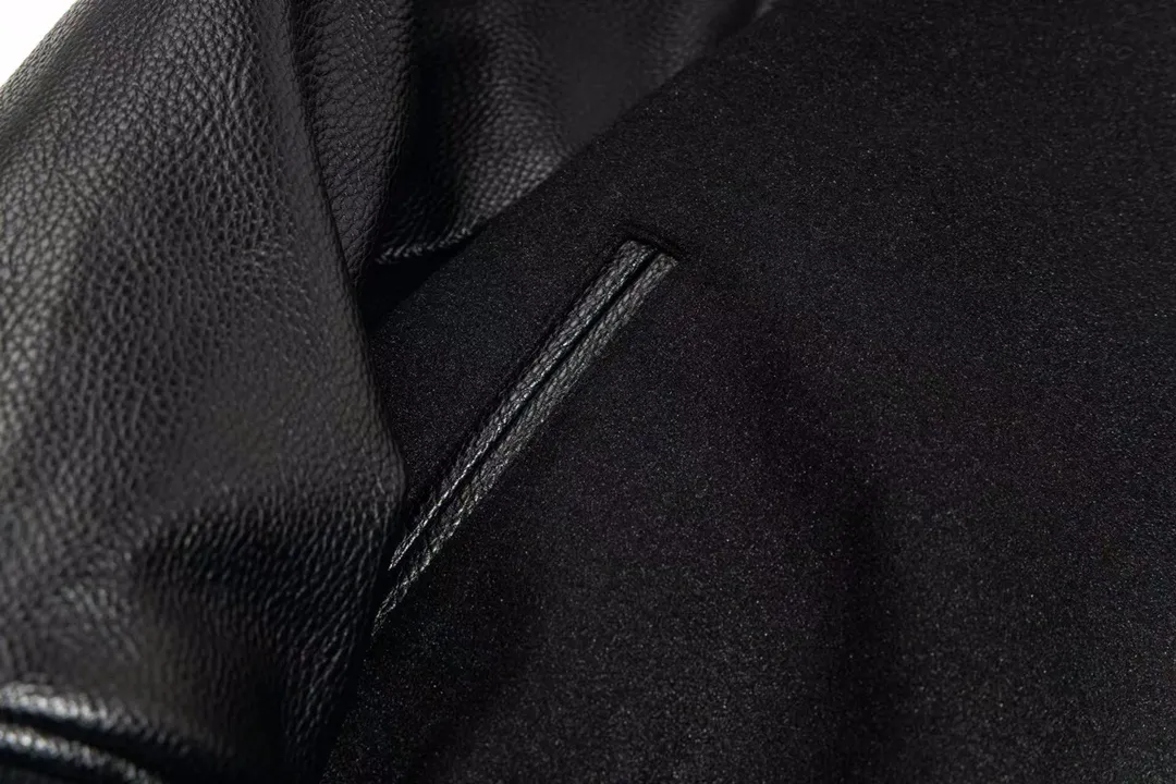 【GIVENCHY 公式旗艦店】ジバンシー   ジャケット着 ご好評に付き再入荷！241023
