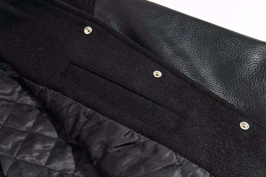 【GIVENCHY 公式旗艦店】ジバンシー   ジャケット着 ご好評に付き再入荷！241023