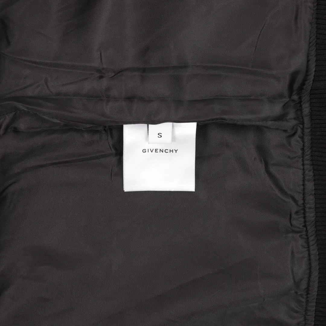 【GIVENCHY 公式旗艦店】ジバンシー 野球着  ジャケット着 ご好評に付き再入荷！241112