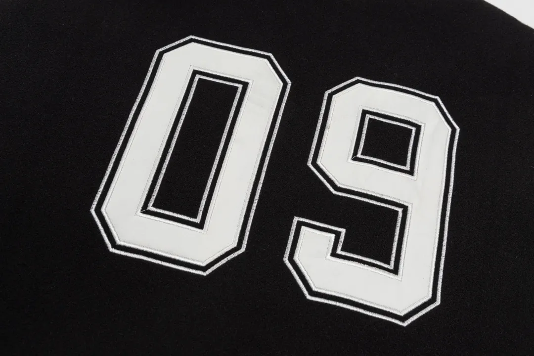 【BALENCIAGA  公式旗艦店】バレンシアガ   野球着 ジャケット着 好評に付き再入荷！250107